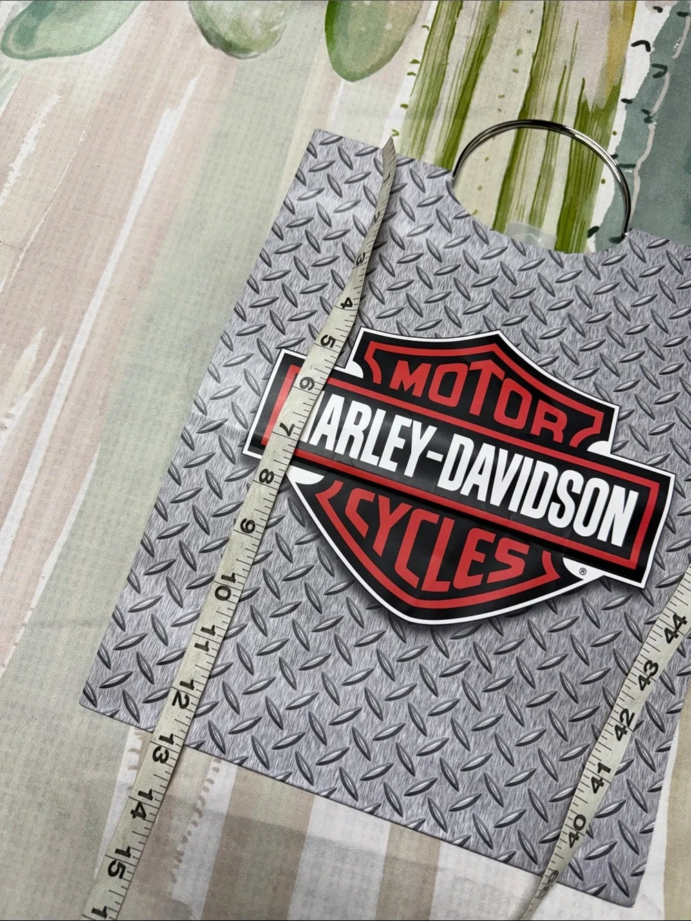 Harley-Davidson Red & Black gift bag with Metal Handles NEW